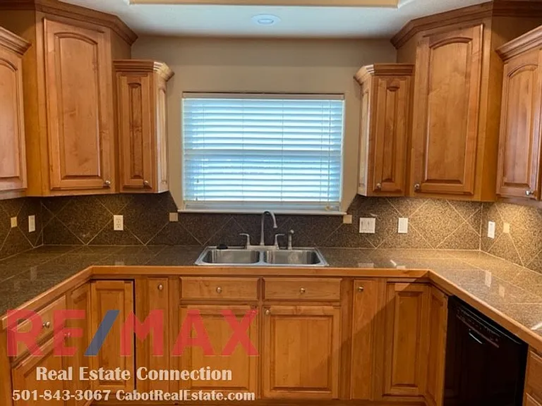 59 Hickory Bend Dr — Photo 4