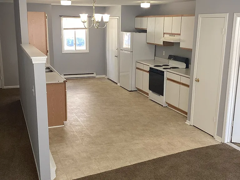 5586 Lapeer Rd — Photo 33