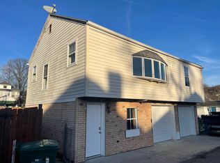 308 Magnolia Ave #1/2, Clarksburg, WV 26301