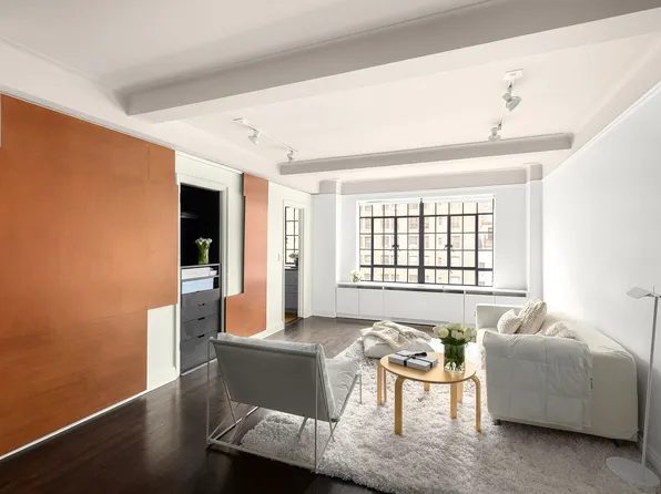 10 Park Avenue 9H image 1 of 7