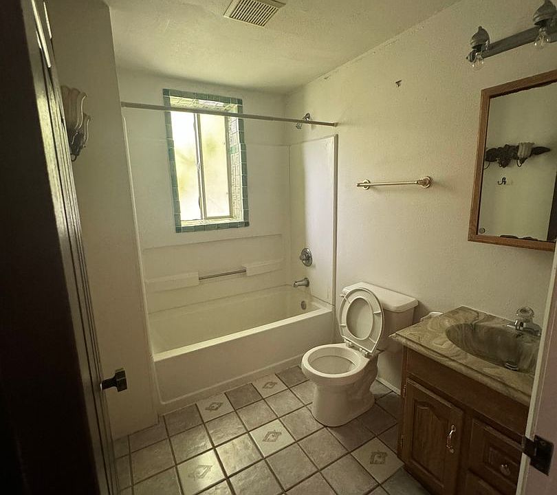 2nd image of 173 Mel Ray Rd #6