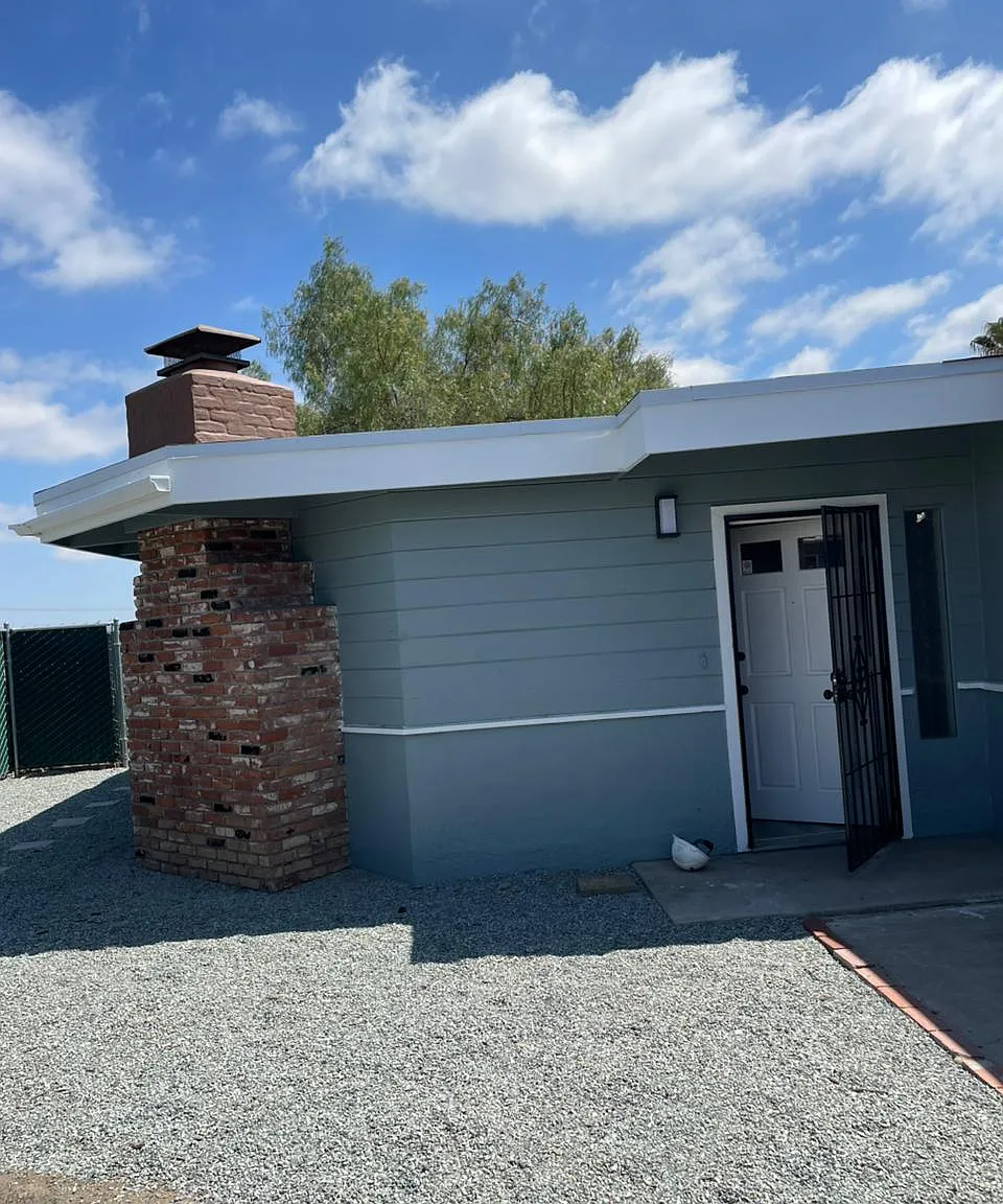 2 bed, $2,599 — Photo 3