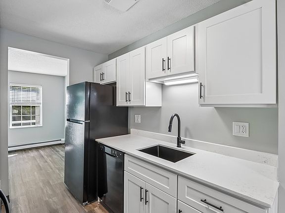5th image of 125 Eastgate Way #111N