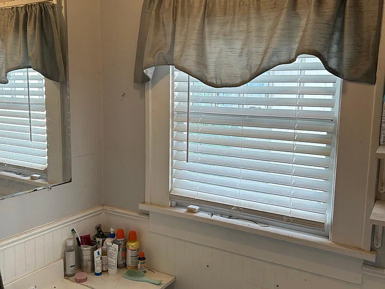 1217 Peach St — Photo 10