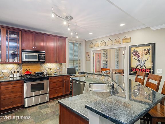 4th image of 508 W Grant Pl