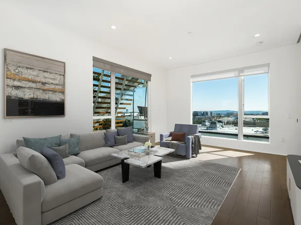 935 N San Vicente Blvd Unit 7, West Hollywood, CA 90069