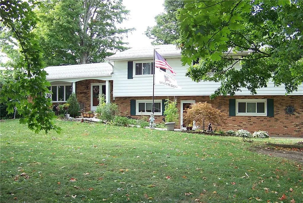 506 Young Rd photo 1