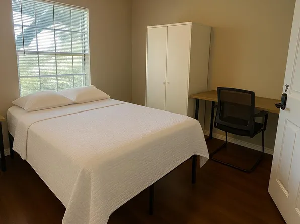 (undisclosed Address), Desoto, TX 75115