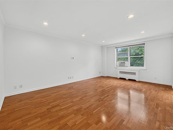 5th image of 793 Palmer Rd APT 2F