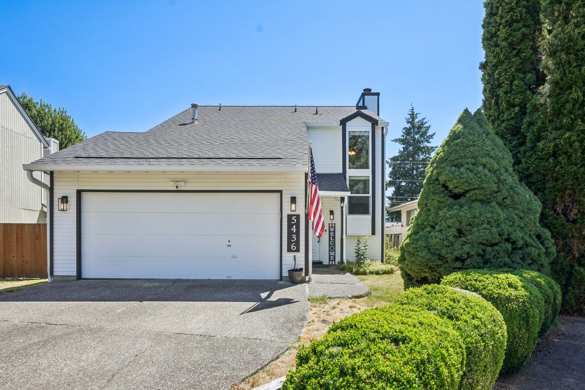 SW 186th Pl-S1407-001.jpg