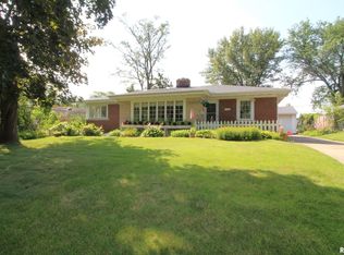 124 W Lyndale Rd, Peoria, IL 61614