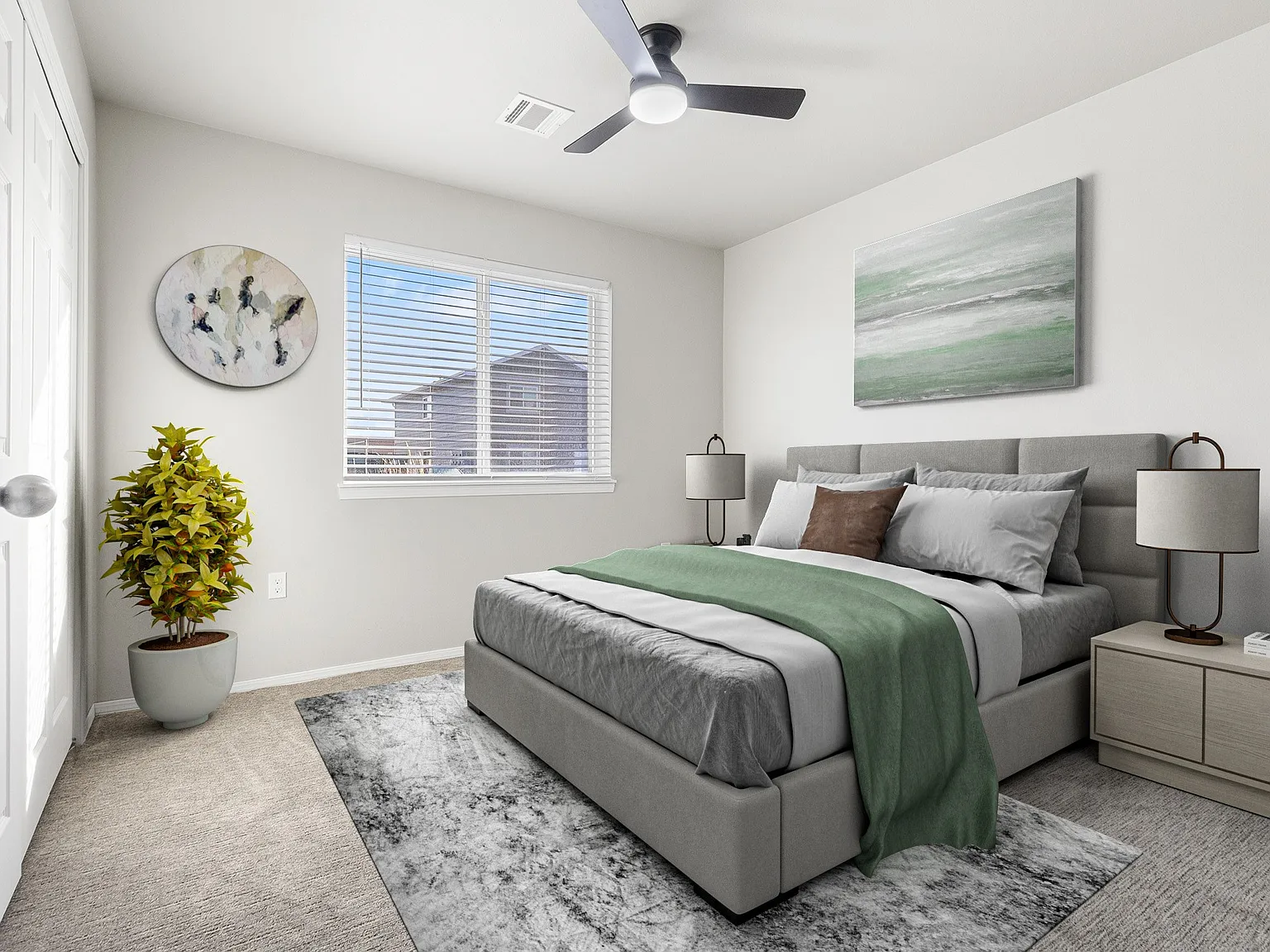 Sawyer Pointe — Photo 2