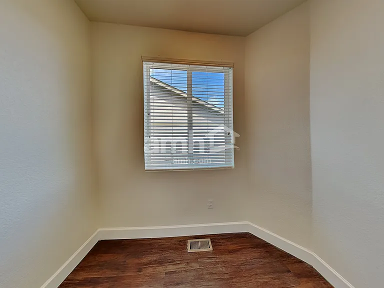 8264 Joyce Cir — Photo 7