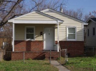 138 Poplar Ave, Newport News, VA 23607