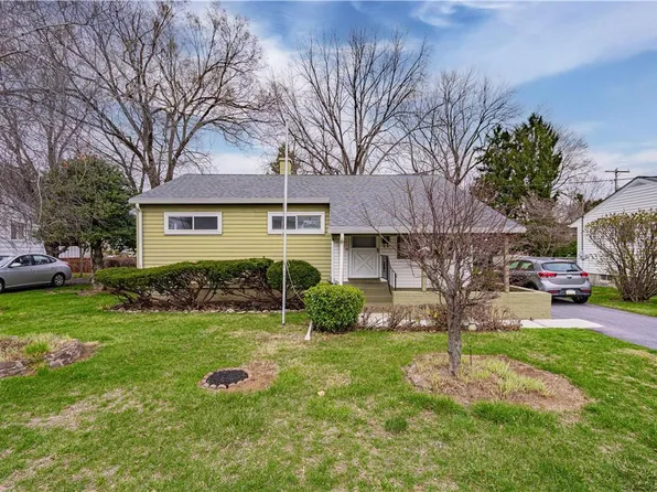 2128 Catasauqua Rd, Bethlehem, PA 18018