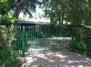 5901 SW 81st St, South Miami, FL 33143