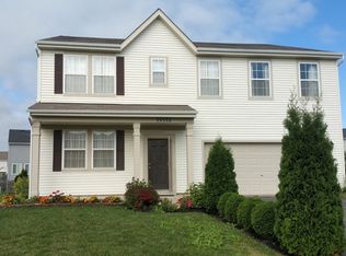 39332 Kinsley Ln, Beach Park, IL 60083