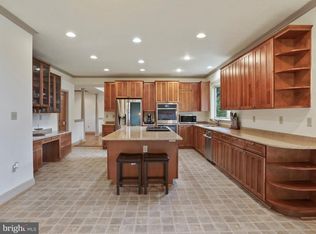 15 Rachels Ln, Front Royal, VA 22630