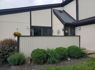 34966 N Turtle Trl UNIT D, Willoughby, OH 44094