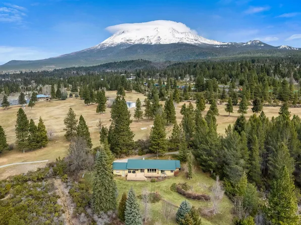 2239 Grant Rd, Mount Shasta, CA 96067