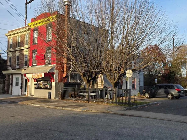 525 Welsh St, Chester, PA 19013