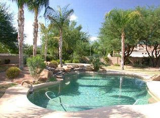 7163 E Caron Dr, Paradise Valley, AZ 85253