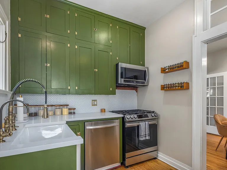 2323 W Regan Ave — Photo 11