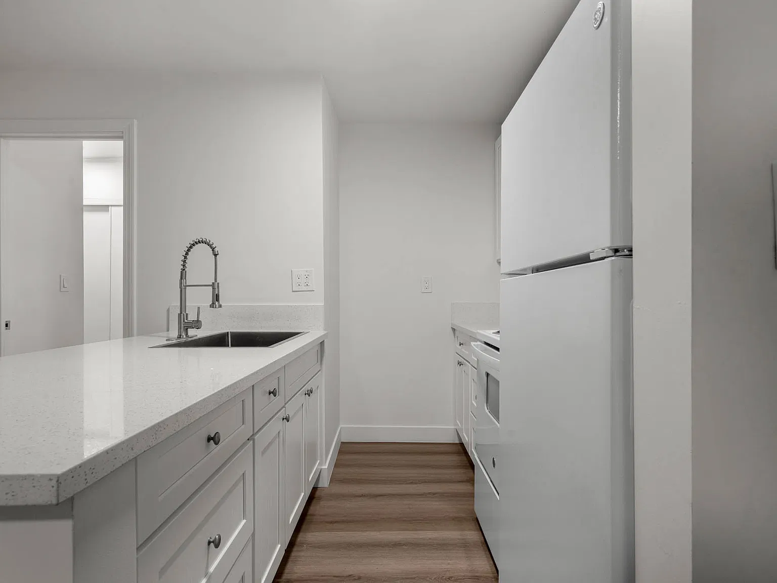 9010 Tobias Ave — Photo 3