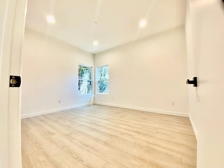 606 W Dryden St #A — Photo 15