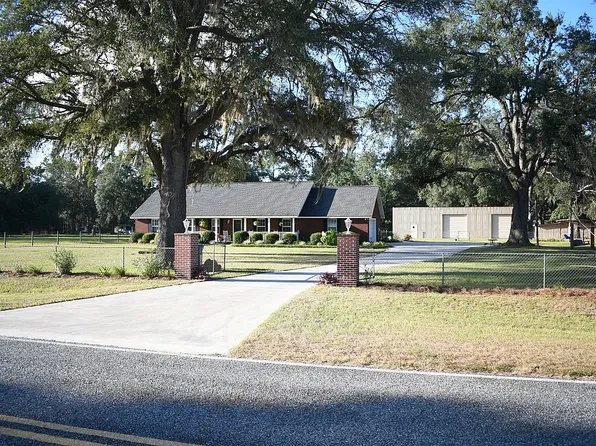 4598 Oak View Rd, Waycross, GA 31503
