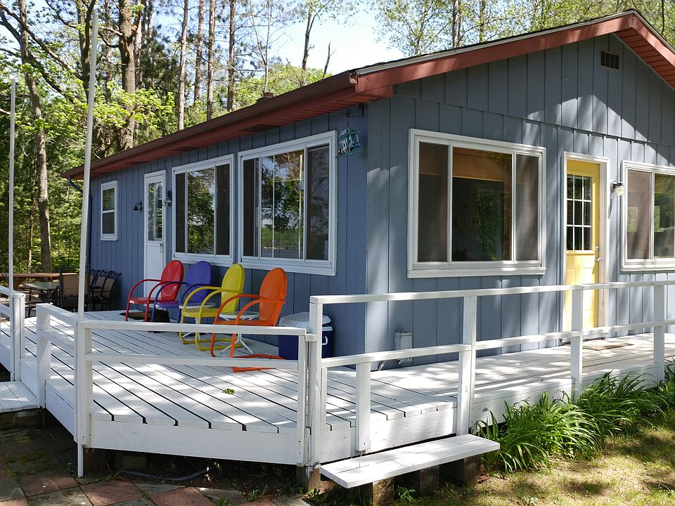 Adorable cottage with a milliondollarviewview