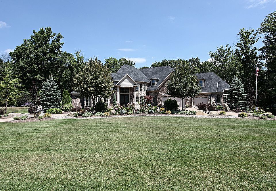 1st image of 24656 Eagle Pointe