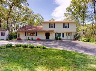 134 Longhill Rd, Franklin, MA 02038