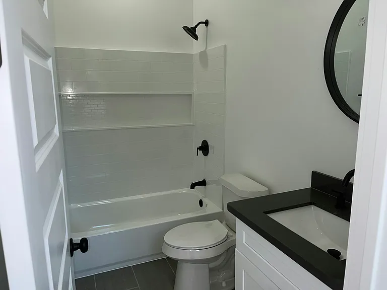 1662 N Tonti St #1A — Photo 48