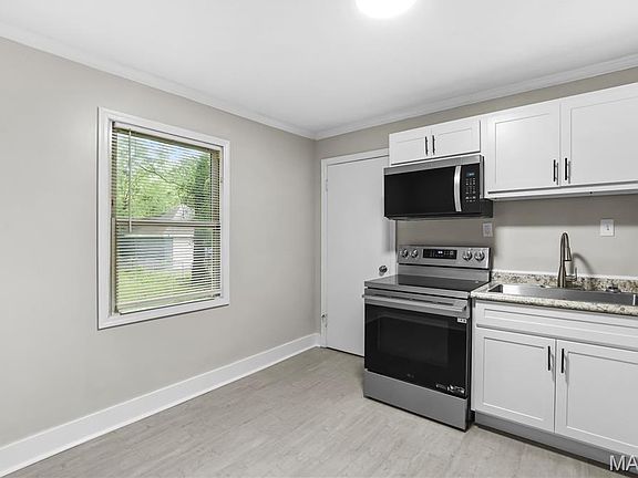 4th image of 408 S Harvey Ave