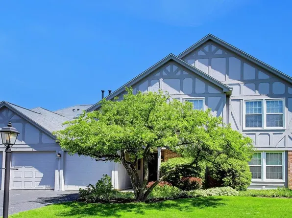 927 Kilkenny Dr APT A, Wheaton, IL 60189