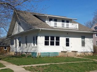 503 N Main St, Wapello, IA 52653