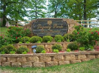 2203 Maggie Ln, Van Buren, AR 72956