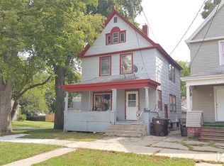 1622 NE Madison Ave, Peoria, IL 61603