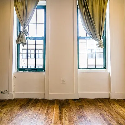 Rented by Nooklyn NYC LLC | media 3