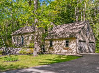 19 Colonial Dr, North Yarmouth, ME 04097