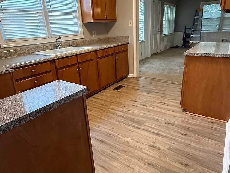 1514 Highland Ave — Photo 5