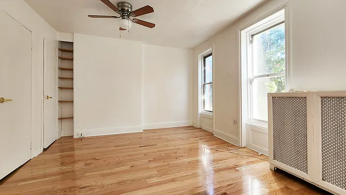 Rented by Voro New York | media 11