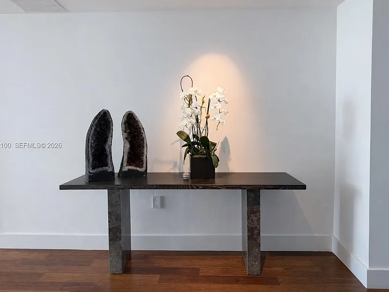 101 20th St #3501 — Photo 22
