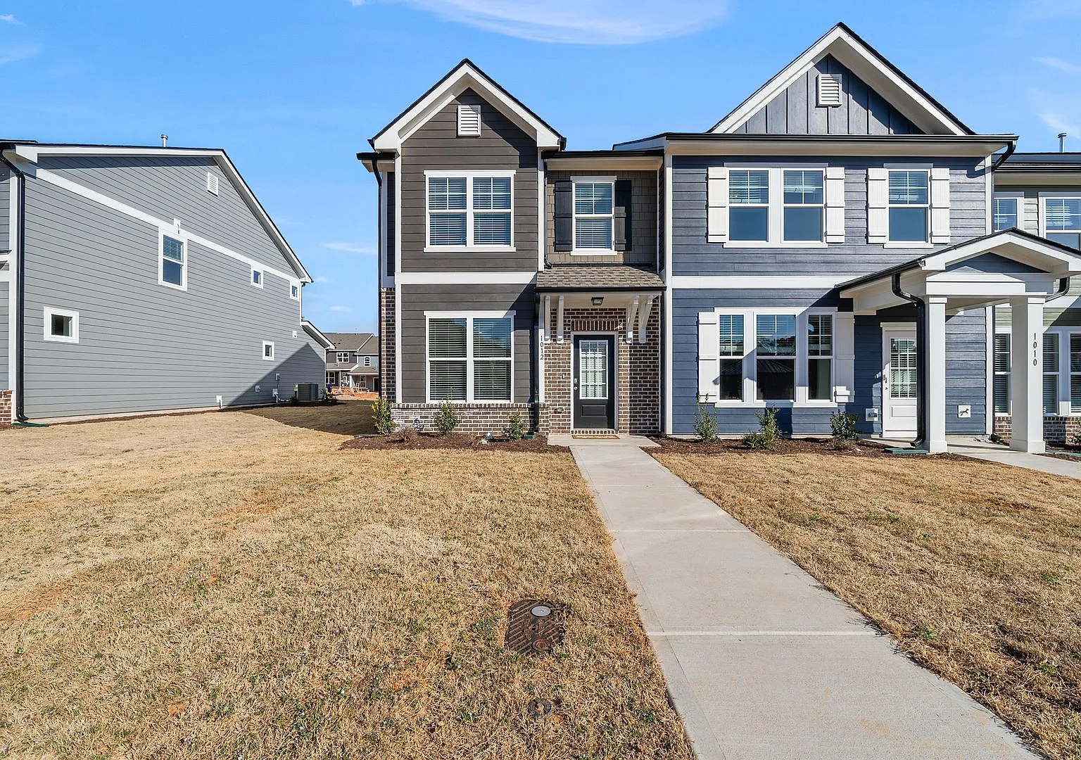Brand New 3 Bed 2.5 Bathroom Townhomes In Wake Forest! — Photo 1