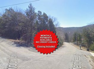 5 Sioux Ln, Eureka Springs, AR 72631