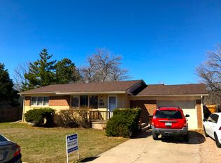 713 Skyline Dr, Fort Collins, CO 80521