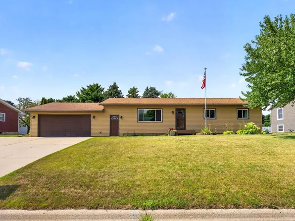 1028 W Elm St, Lake City, MN 55041