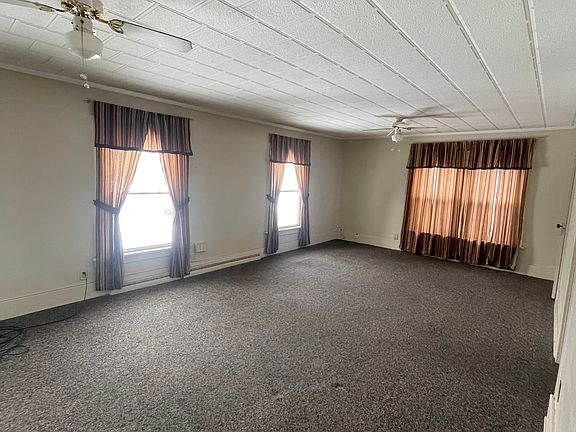2nd image of 397 S Prospect St #1/2