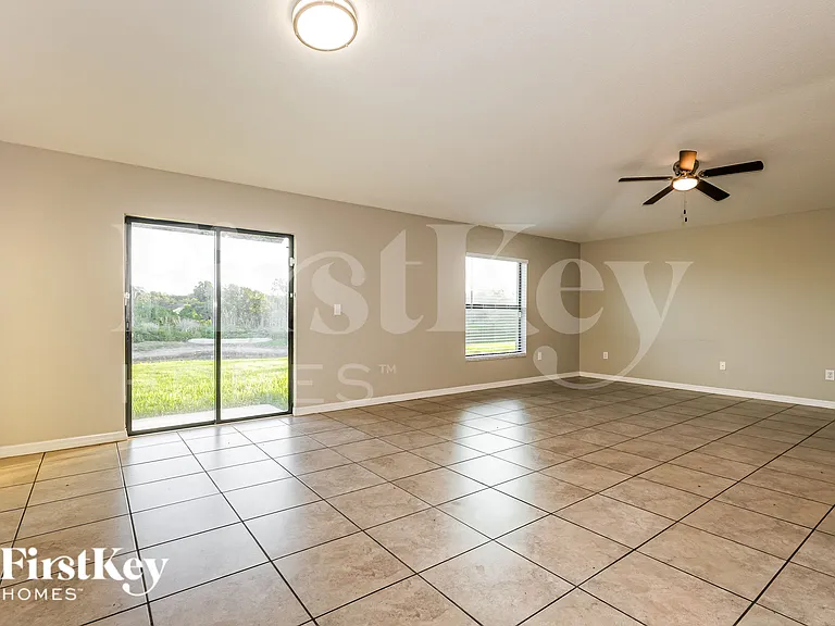 10104 Rose Petal Pl — Photo 3